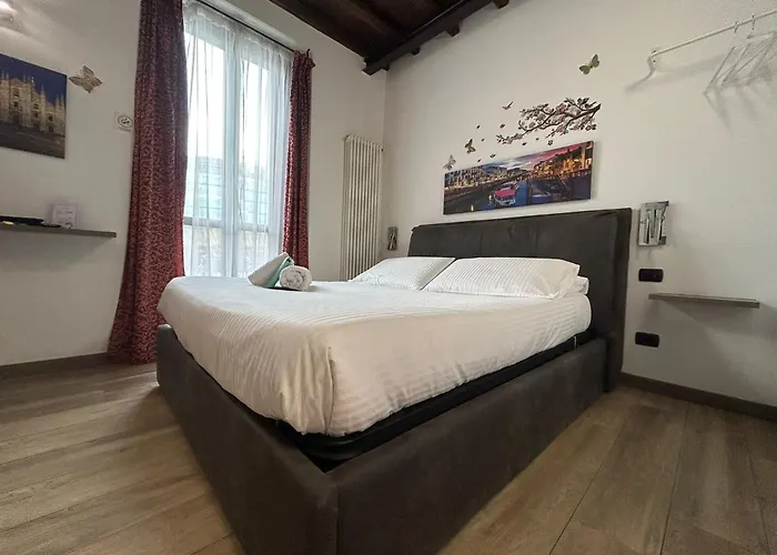 Poste Regie - Milan Guest House